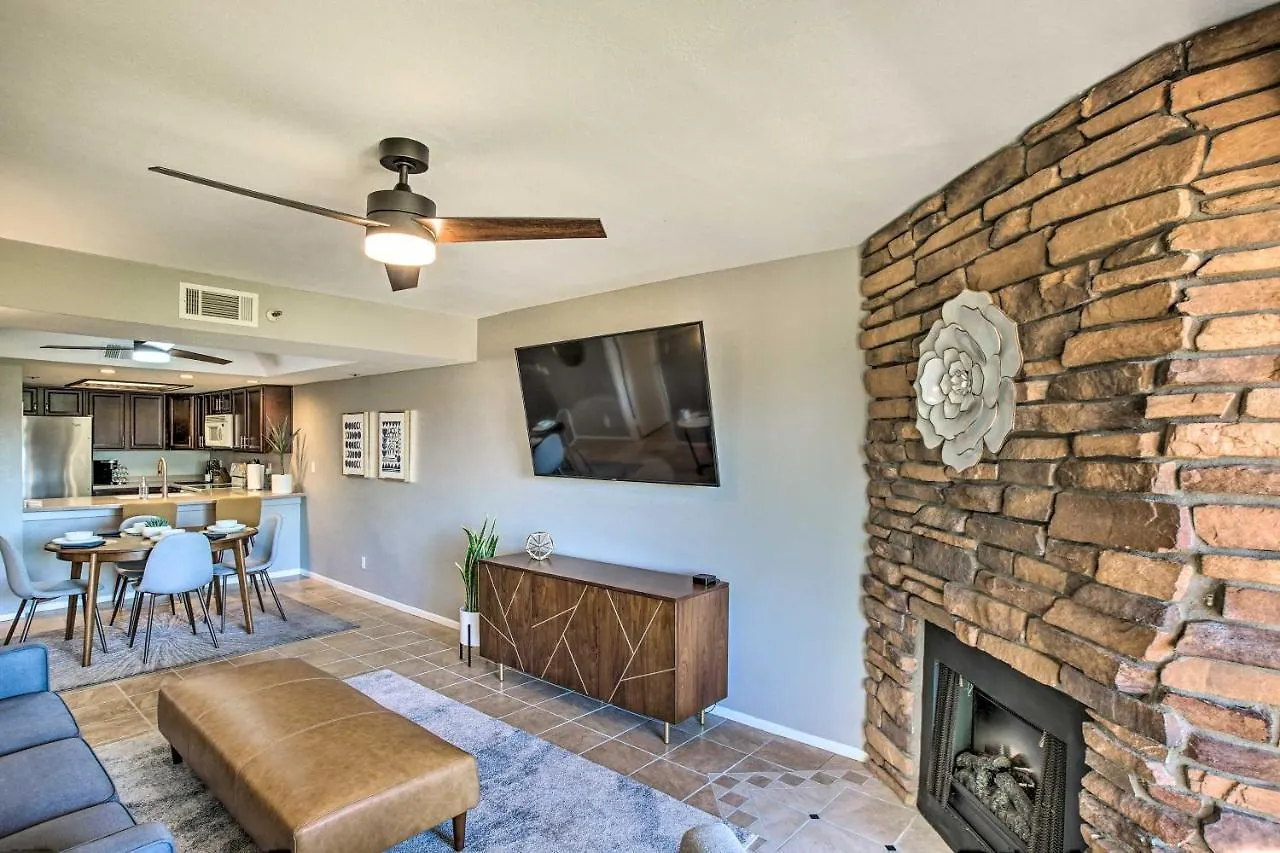 First-Floor Condo With Golf Course Views And Pool! 스코 츠 데일 아파트 스코 츠 데일